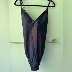 NWT Hurley one piece swimsuit XXL in navy